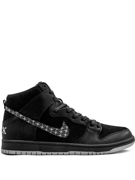 Nike sb dunk black bar Clearance