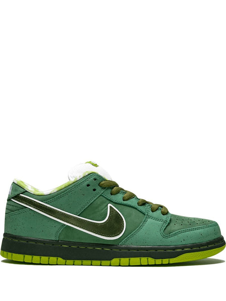 Sb dunk low pro hotsell skateboarding shoe