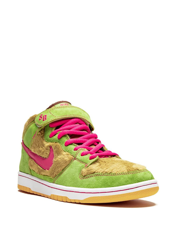 Nike Dunk Mid Premium sneakers