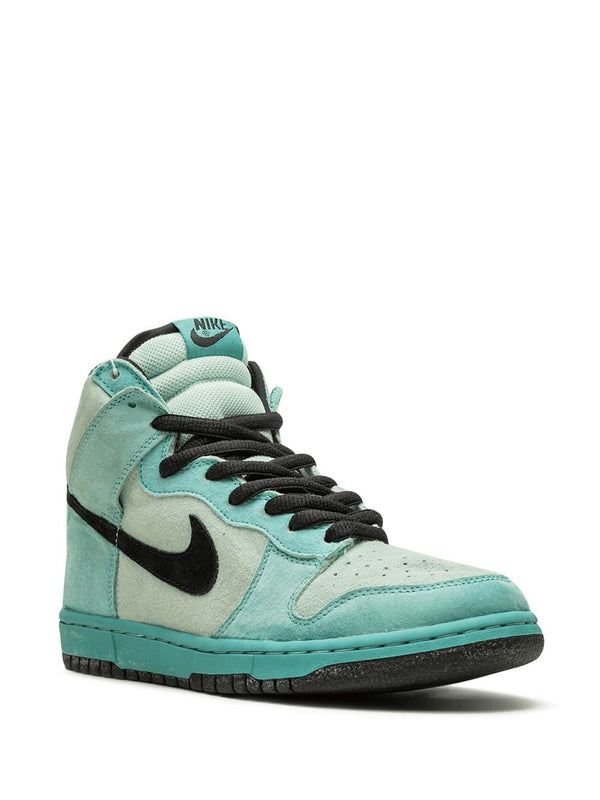 Nike Dunk High Pro SB sneakers