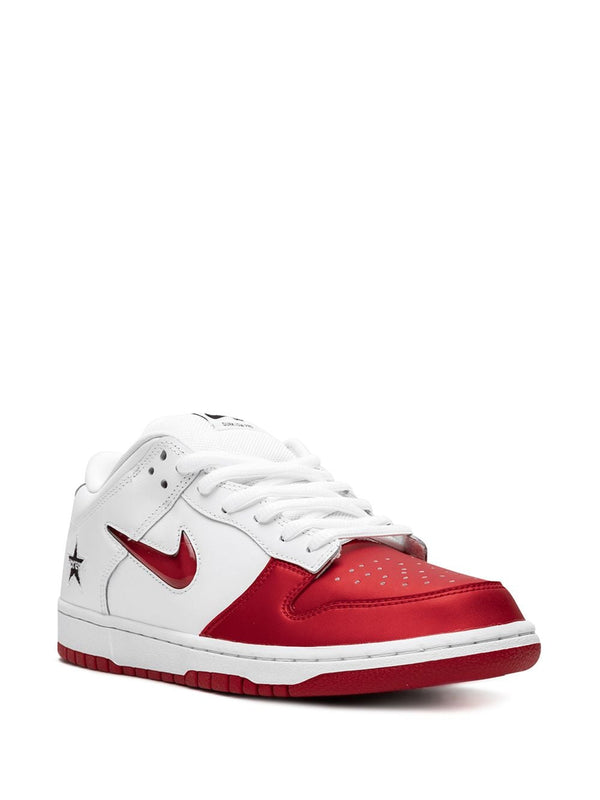 Nike x Supreme SB Dunk Low sneakers