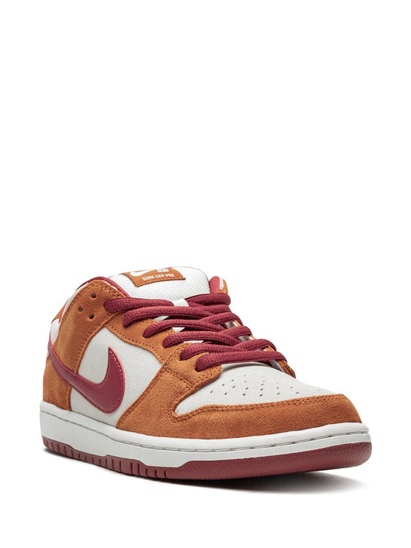 Nike SB Dunk Low Pro sneakers