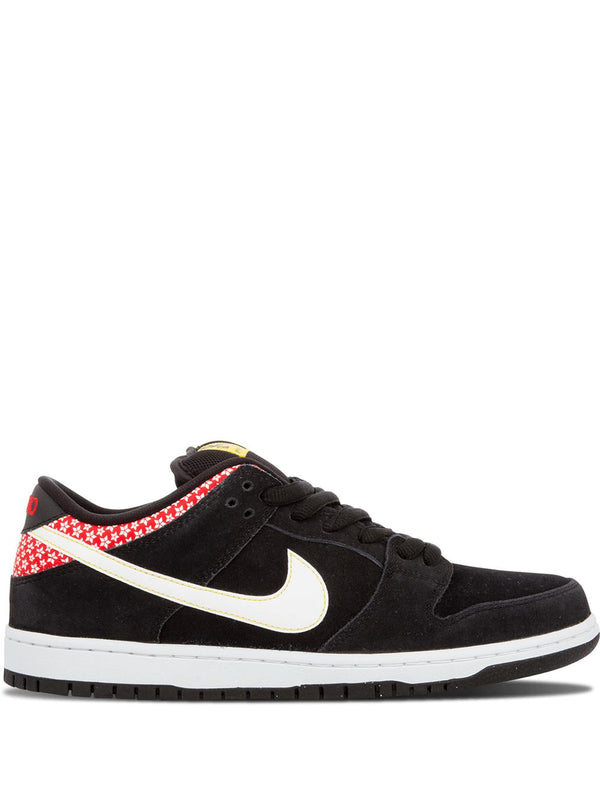 Nike Dunk Low Premium SB sneakers