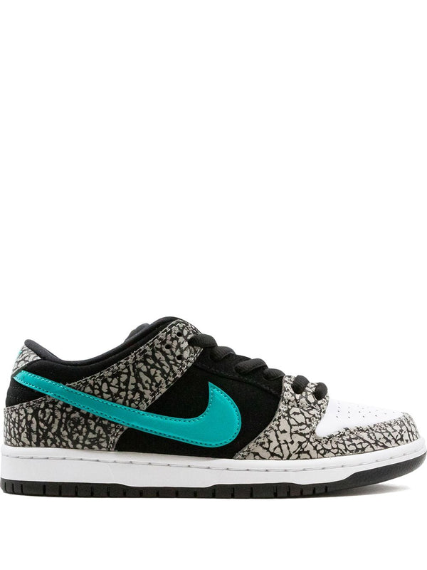 Nike SB Dunk Low Pro sneakers