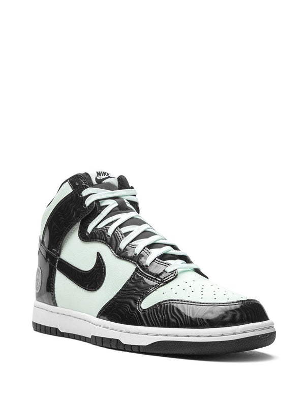 Nike Dunk High SE sneakers