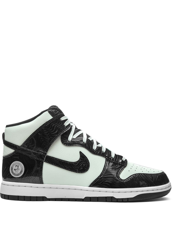 Nike Dunk High SE sneakers