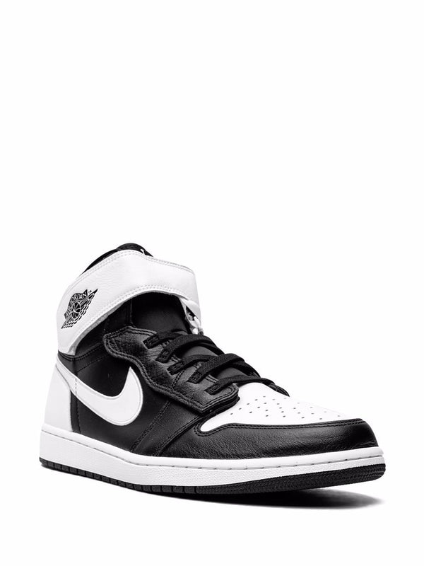 Jordan Air Jordan 1 High FlyEase sneakers