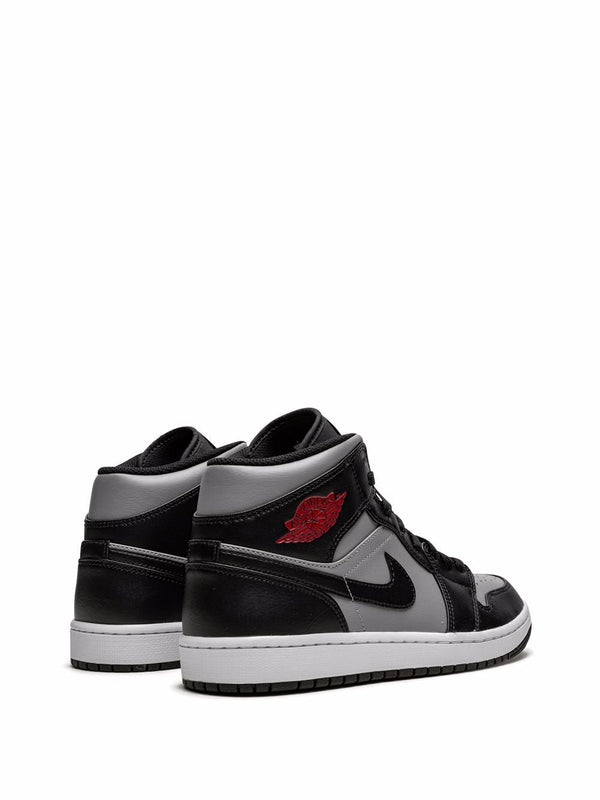 Jordan Air Jordan 1 Mid sneakers