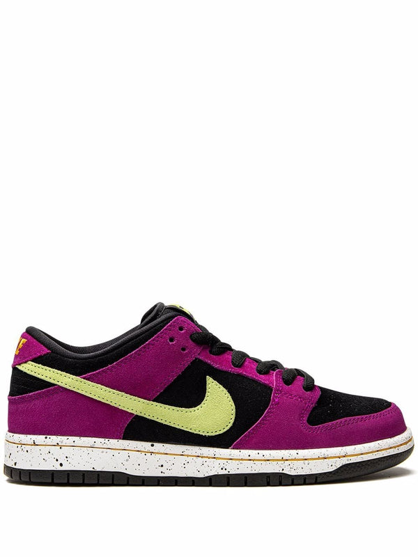 Nike SB Dunk Low Pro sneakers