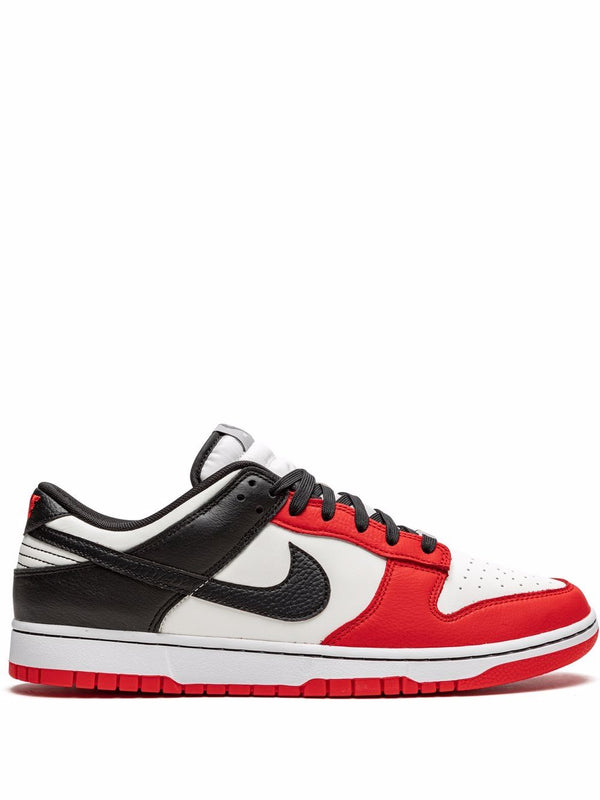 Nike Dunk Low Retro sneakers