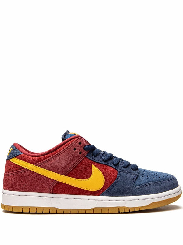 Nike SB Dunk low top sneakers