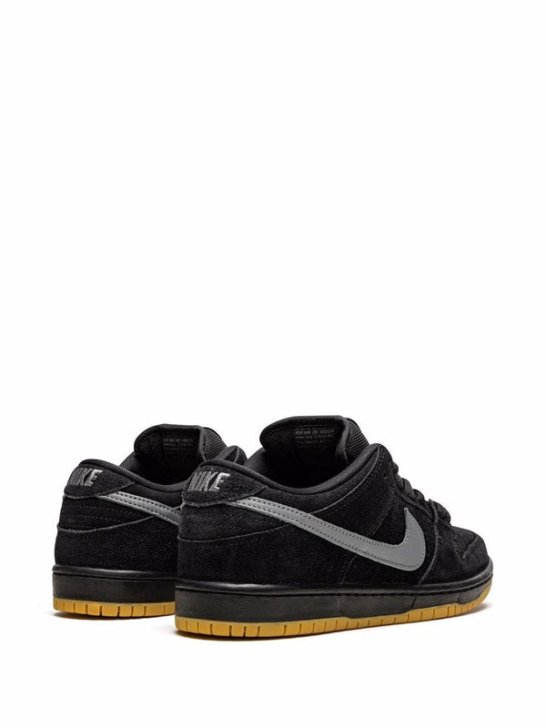 Nike SB Dunk Low Pro sneakers