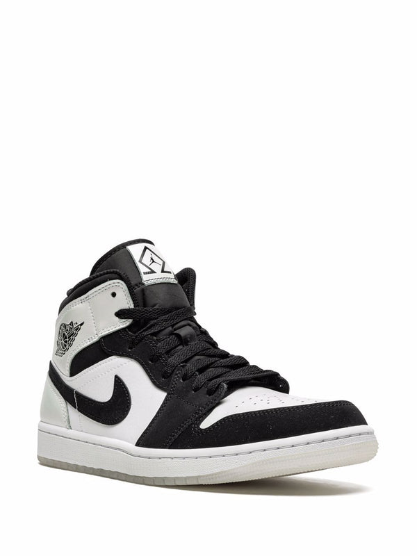 Jordan Air Jordan 1 Mid SE sneakers