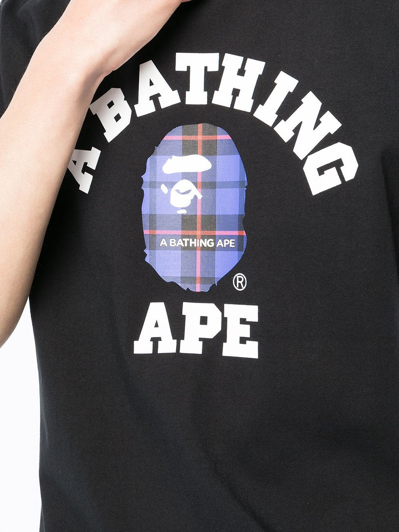 A BATHING APE® logo-print T-shirt