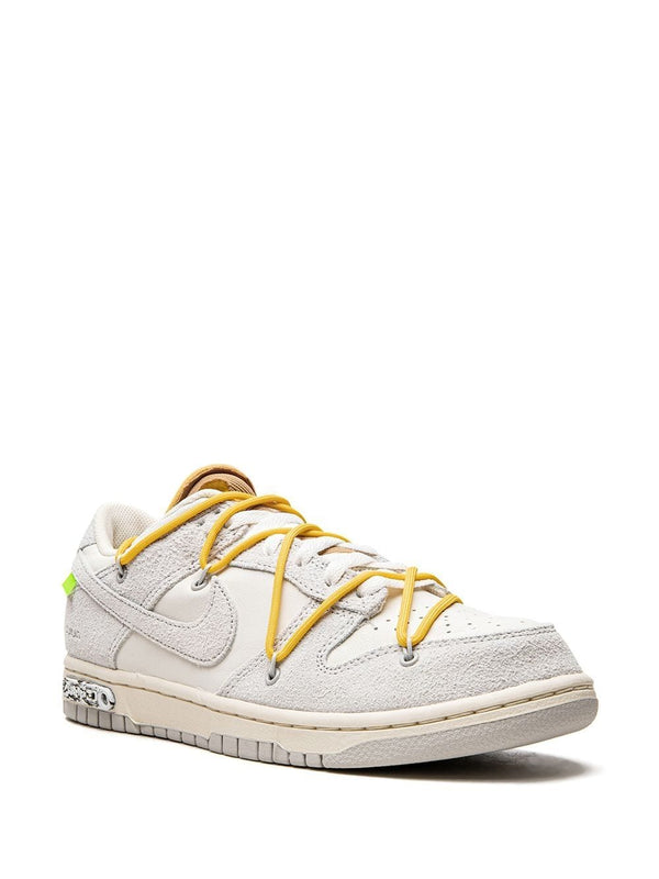 Nike Dunk Low sneakers