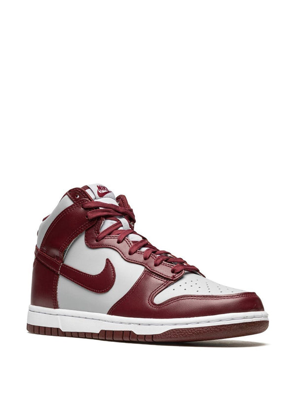 Nike Dunk Hi Retro sneakers