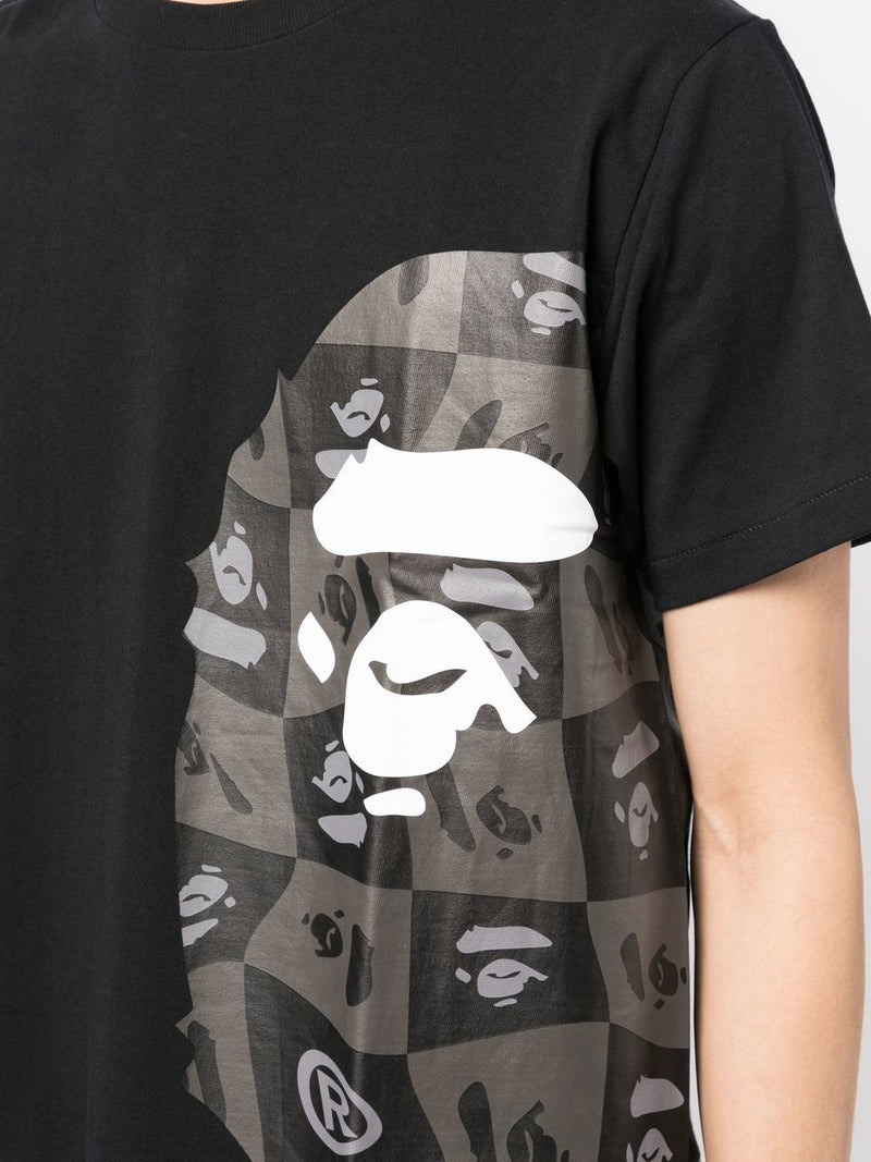 A BATHING APE® graphic-print short-sleeve T-shirt