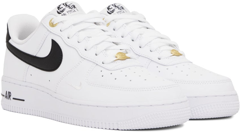 NIKE White Air Force 1 '07 LV8 Sneakers